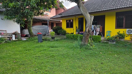 Dijual Tanah Terdapat 2 Bangunan dan 3 Rumah di Pondok Ranji Ciputat