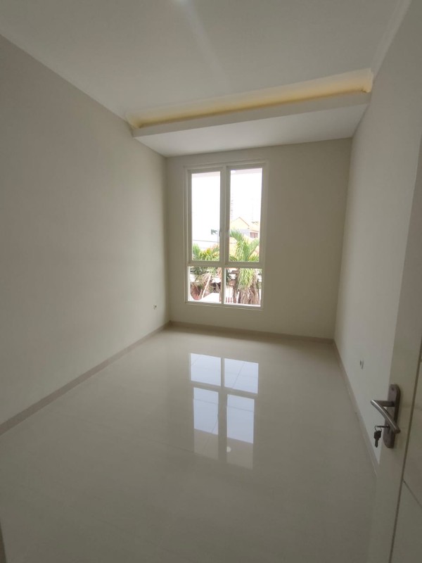 Dijual Rumah Manyar Tirtoasri Tompotika Surabaya Timur