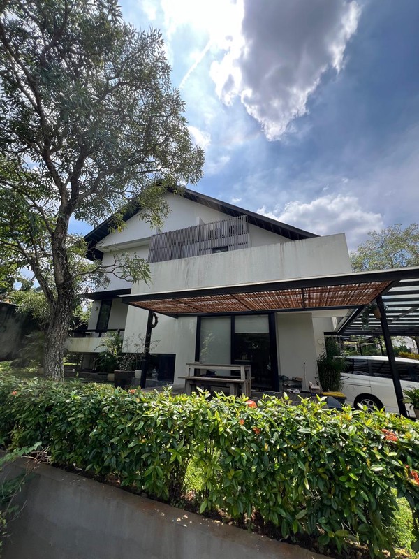 Dijual Rumah Bagus, dalam Cluster Di kawasan Rempoa Bintaro Jakarta Selatan