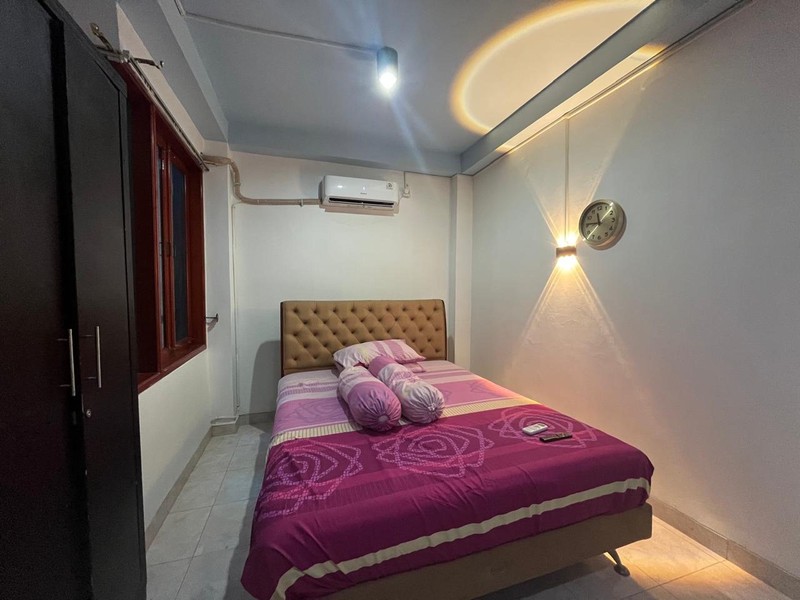 Rumah Bagus 2 Lantai Lingkungan Adem dan Nyaman di Malaka Country Estate Duren Sawit