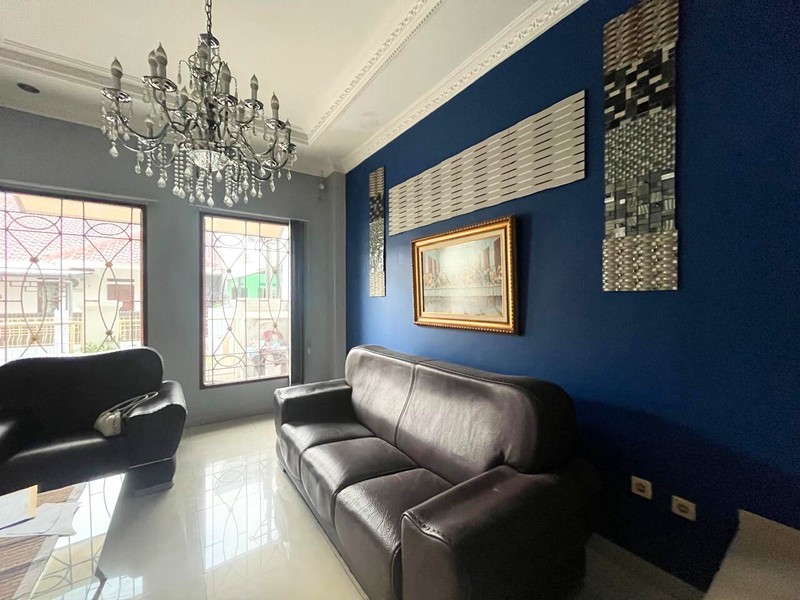 Rumah Bagus 2 Lantai Lingkungan Adem dan Nyaman di Malaka Country Estate Duren Sawit