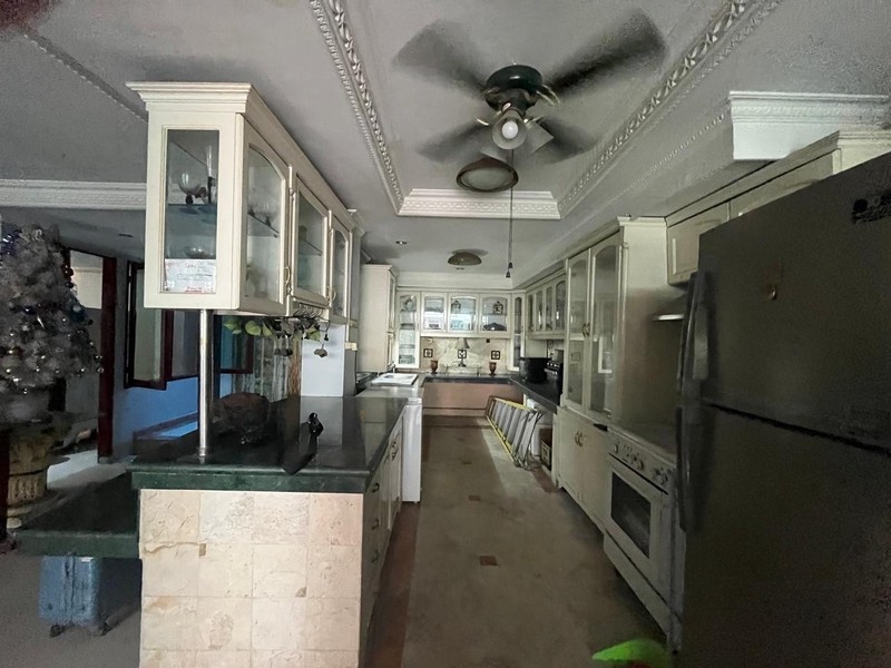 Rumah Bagus 2 Lantai Lingkungan Adem dan Nyaman di Malaka Country Estate Duren Sawit