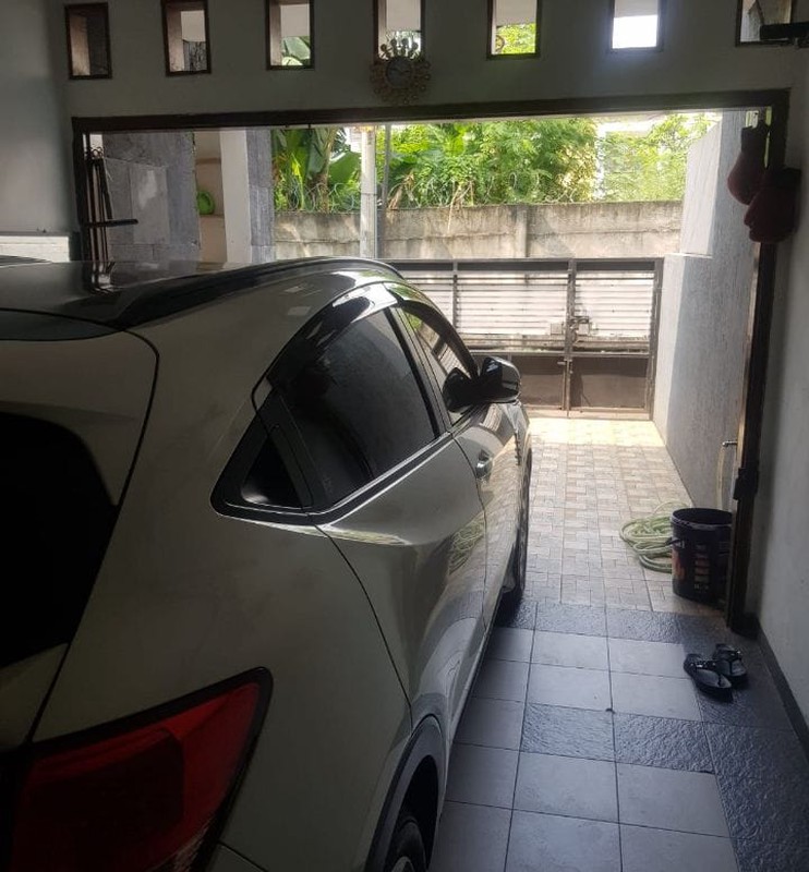 Rumah Bagus 2 Lantai di Batu Ampar Kramat Jati Lokasi dekat Mall PGC Cililitan