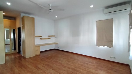 Rumah Mewah Ada Kolam Renangnya Dijual di Kemang Area Mampang Prapatan, Jakarta Selatan - Siap Huni dan Strategis