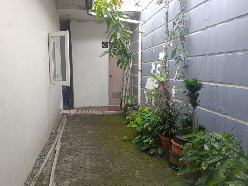 Dijual Rumah Komplek Sistem Satu Pintu di Jakarta Selatan
