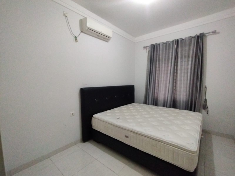 disewa rumah strategis nyaman asri kondisi baik siap huni Sutera Palma Alam Sutera Tangerang Selatan banten