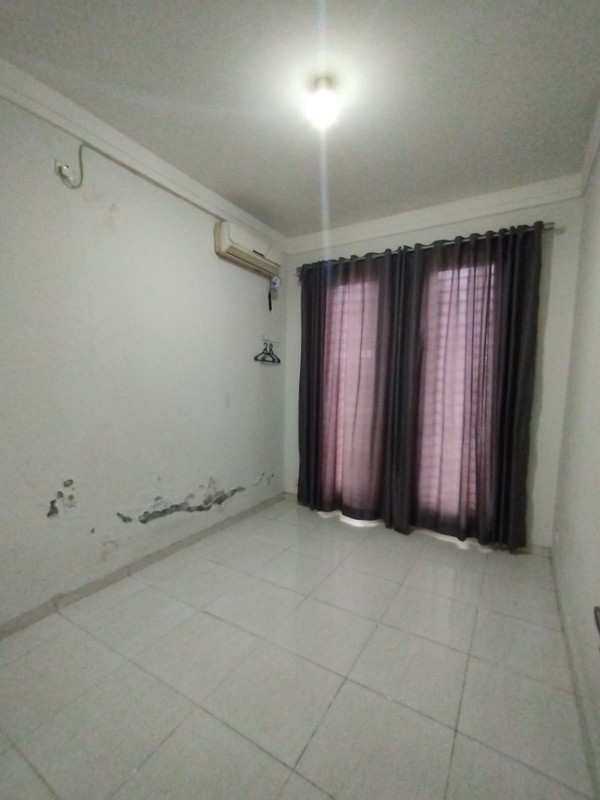 disewa rumah strategis nyaman asri kondisi baik siap huni Sutera Palma Alam Sutera Tangerang Selatan banten