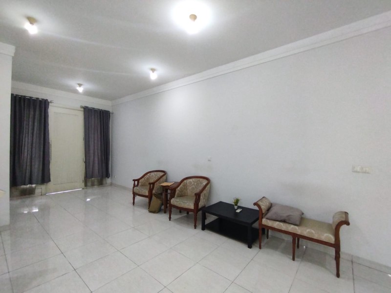 disewa rumah strategis nyaman asri kondisi baik siap huni Sutera Palma Alam Sutera Tangerang Selatan banten