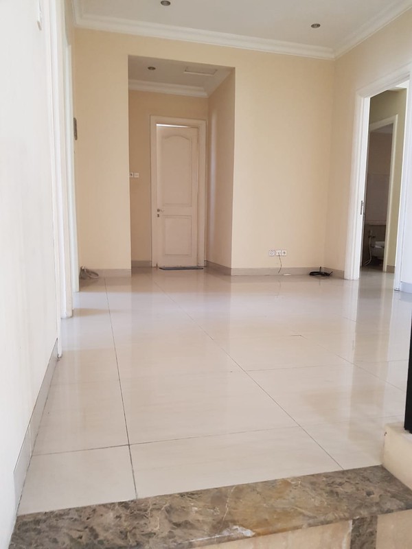 MURAH LUAS Dijual Rumah Wisata Bukit Mas 2 Luxemburg Surabaya Barat SPESIAL 4+1 Kamar Tidur Plus Garasi Carport 3 Mobil