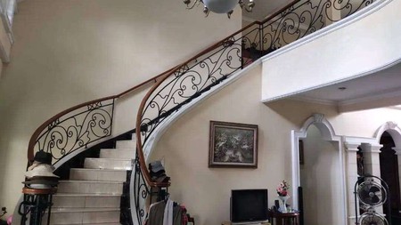 Rumah Mewah Dijual di Area Pancoran Jakarta Selatan, Lokasi Strategis