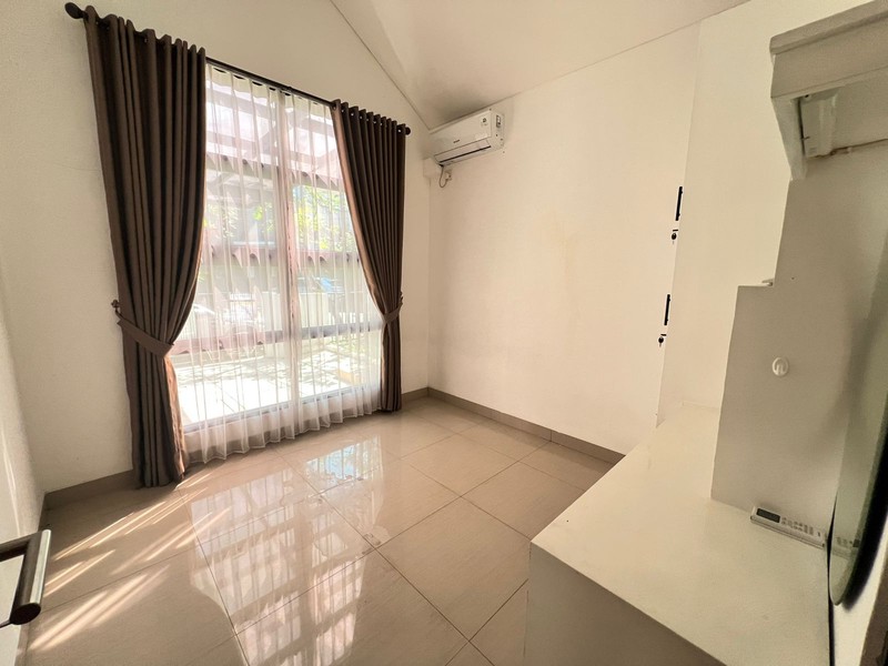 Rumah Bagus Siap Huni Asri di Cluster Bintaro Jaya, Sektor 9