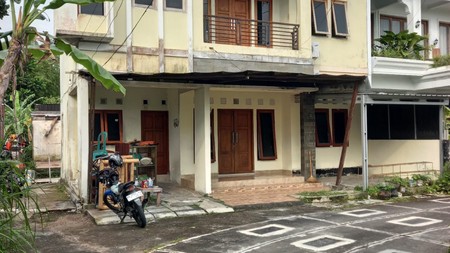 Disewakan Rumah 2 Lantai Semi Furnished Cocok untuk Hunian/Kantor di Jalan Gito Gati Ngaglik, Sleman