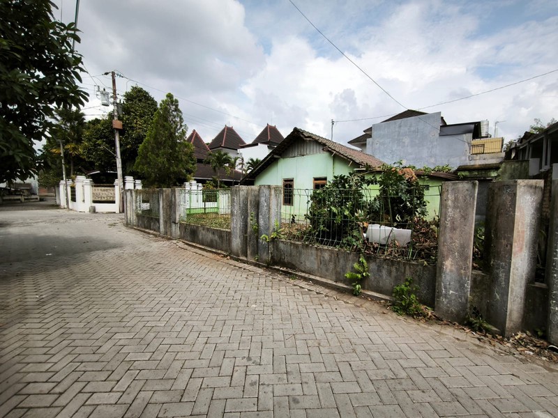 Dijual Tanah di Perumahan, Area kampus di Caturtunggal, Depok, Sleman