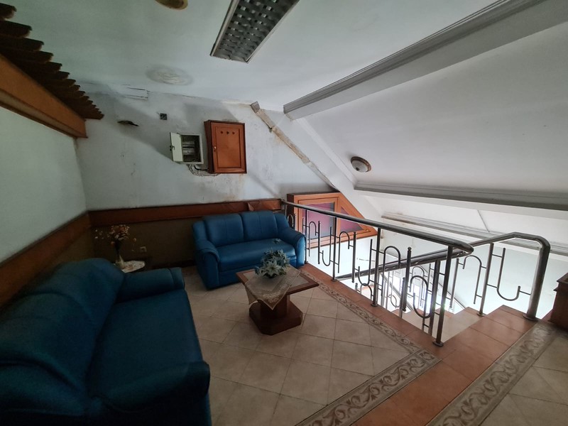 Ruko 3 Lantai + Basement Lokasi di Pedati Raya Rawabunga Jatinegara Jaktim