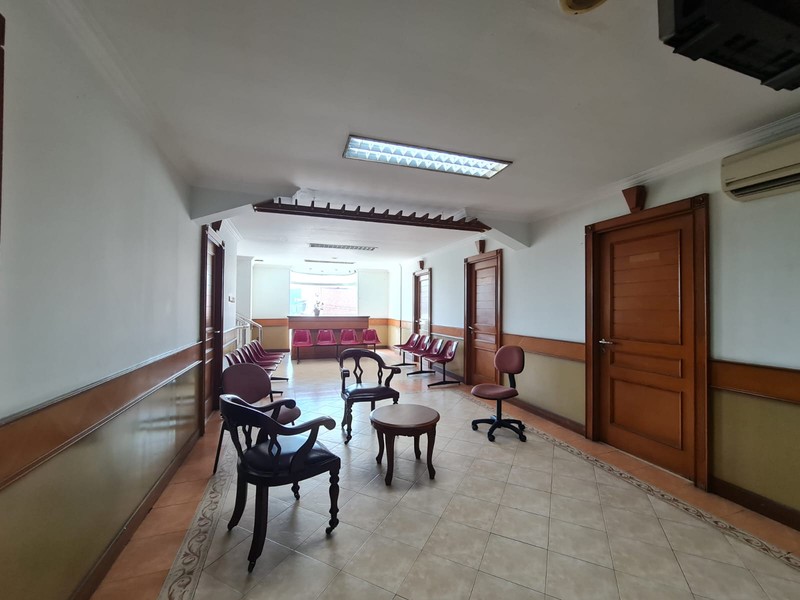 Ruko 3 Lantai + Basement Lokasi di Pedati Raya Rawabunga Jatinegara Jaktim