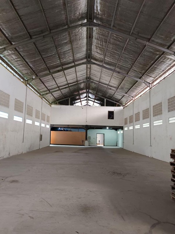 Dijual Gudang Strategis 2 Lantai Siap Pakai di Jalan Raya Soekarno Hatta KM 8 Magelang