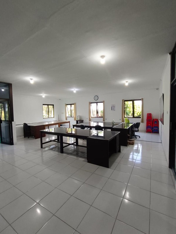 Dijual Gudang Strategis 2 Lantai Siap Pakai di Jalan Raya Soekarno Hatta KM 8 Magelang