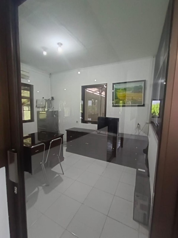 Dijual Gudang Strategis 2 Lantai Siap Pakai di Jalan Raya Soekarno Hatta KM 8 Magelang