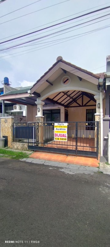 hanya 975jt nego shm bisa kpr  jual cepat rumah rapih nyaman strategis siap huni nusa loka bsd city