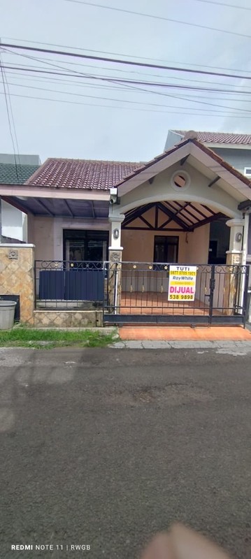 hanya 975jt nego shm bisa kpr  jual cepat rumah rapih nyaman strategis siap huni nusa loka bsd city