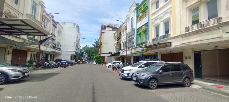 disewa ruko strategis siap huni ruko golden madrid 2 BSD City