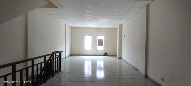 disewa ruko strategis siap huni ruko golden madrid 2 BSD City