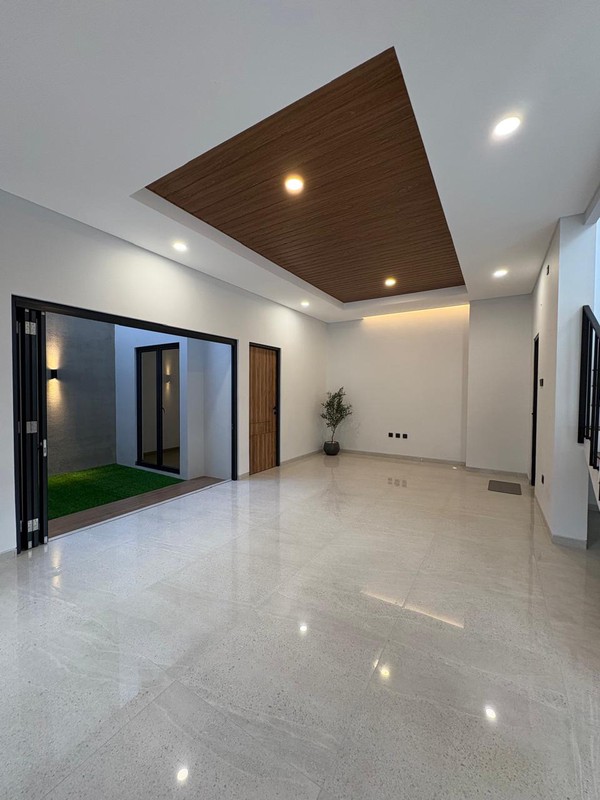 Jual cepat rumah area kencana loka bsd city strategis kondisi baru siap huni