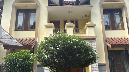 Jual cepat rumah strategis dekat toll mall strategis siap huni sutera kirana alam sutera tangerang 