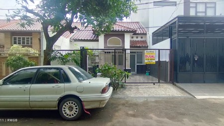 dijual rumah strategis bagus siap huni area regency melati mas
