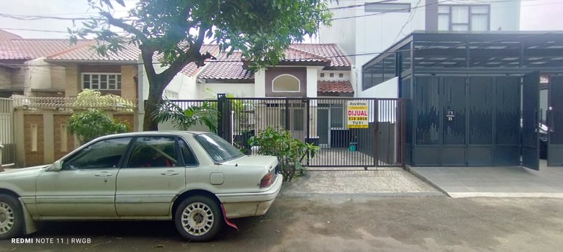 dijual rumah strategis bagus siap huni area regency melati mas