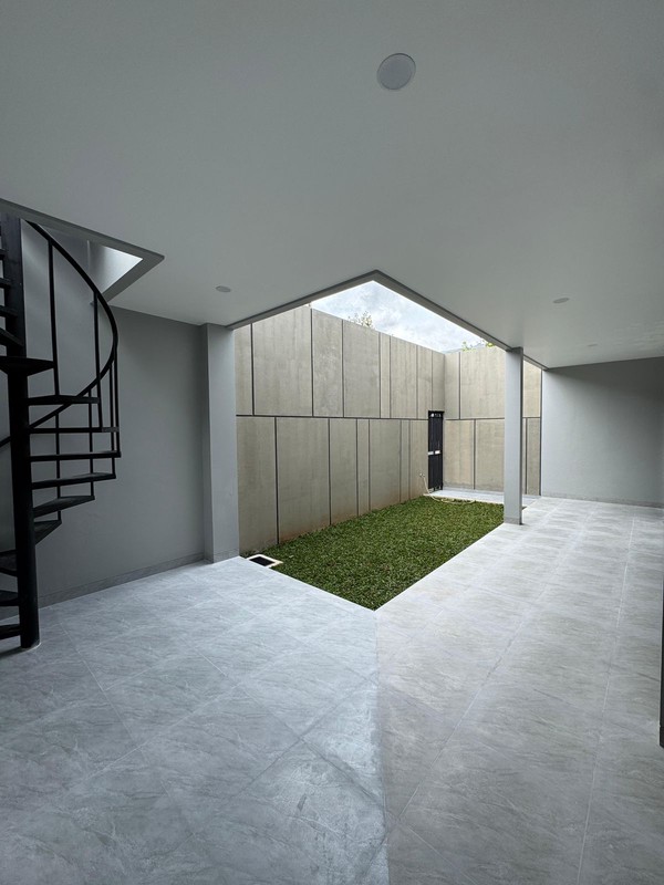 jual cepat rumah kawasan elit bsd city strategis siap huni de park cluster cajuputy bsd city