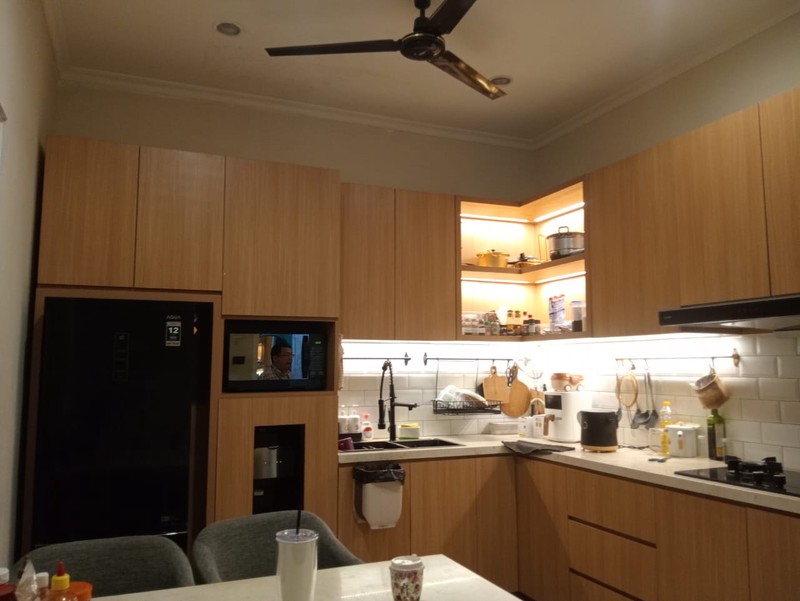 jual cepat rumah strategis hanya 967jt nego di Sektor 6 Jl. Kelapa Hibrida Gading Serpong