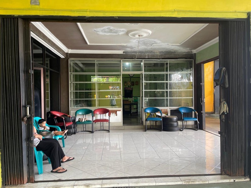 Disewakan Ruang Usaha 2 Lantai di Jl. Raya Tajem - Ideal untuk Bengkel/Car Wash