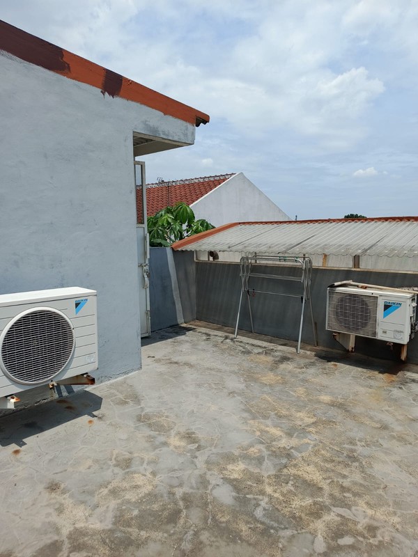 hanya 2.5M nego siapa cepat anda dapat jual cepat ruko strategis siap huni di sektor 1B blok gading serpong tangerang banten