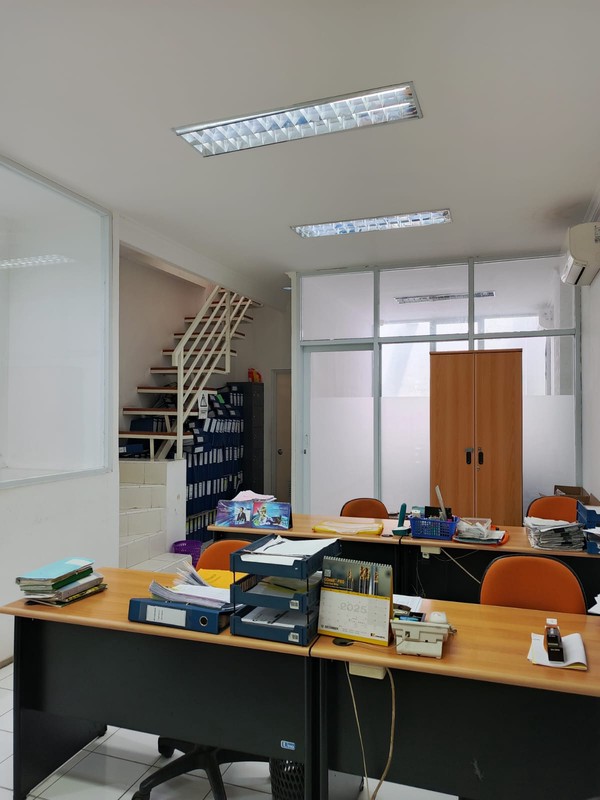 hanya 2.5M nego siapa cepat anda dapat jual cepat ruko strategis siap huni di sektor 1B blok gading serpong tangerang banten