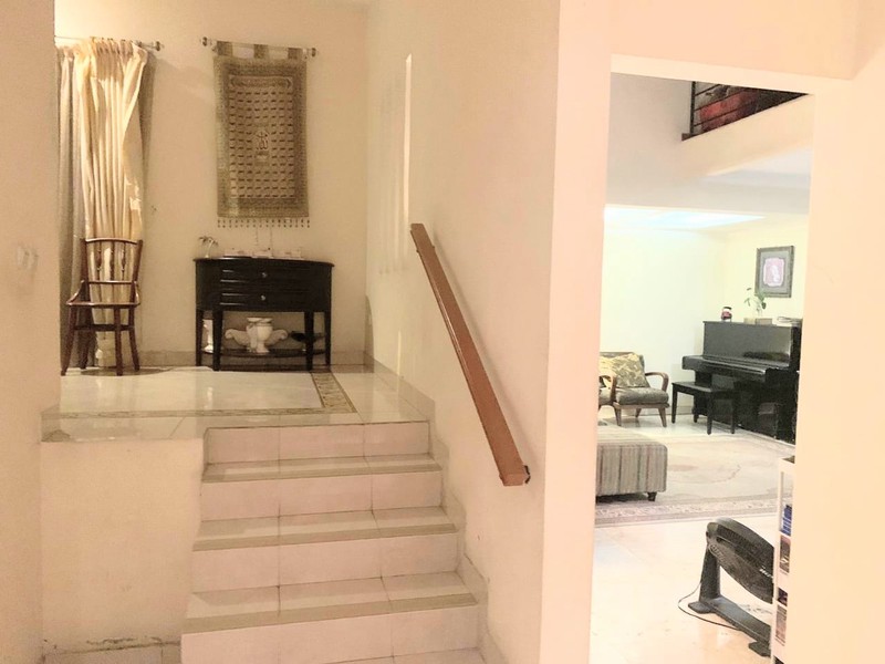 Hunian Nyaman dan Strategis di kawasan premium Vila Cinere Mas