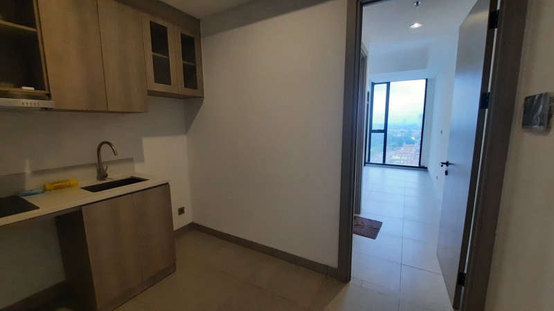 DISEWA APARTEMEN  BARU 1BR, POOL VIEW DI AREA FATMAWATI