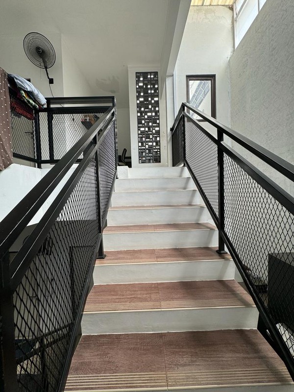 JUAL RUMAH NYAMAN di BINTARO