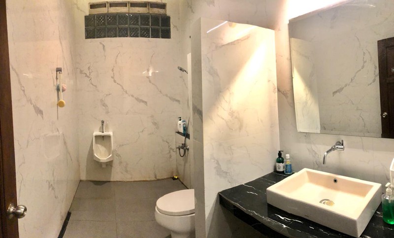 DIJUAL RUMAH TINGGAL DPN JALAN UTAMA DI PAMULANG, TANGSEL