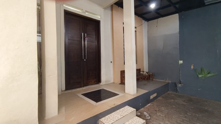 Rumah disewa di Lebak Bulus - Strategis