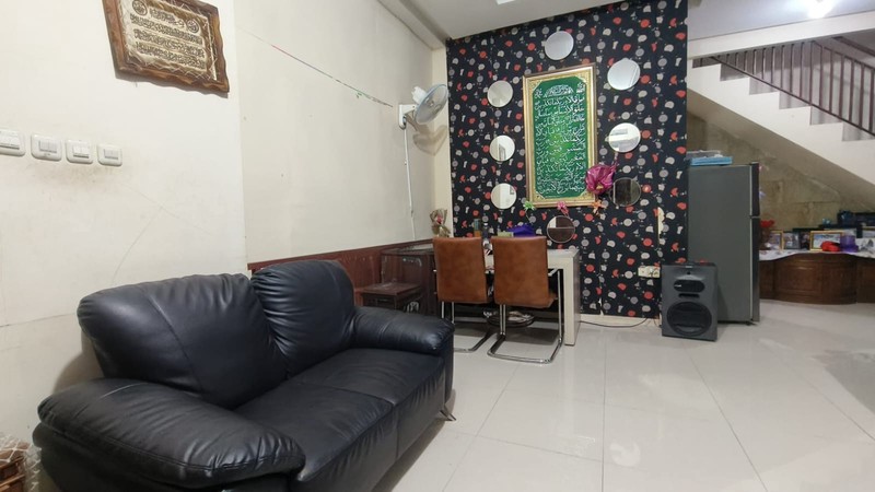 Rumah disewa di Lebak Bulus - Strategis