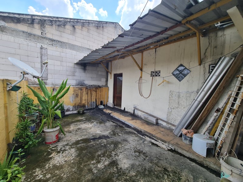 Rumah Tinggal 2 Lantai di Cipayung Jaktim