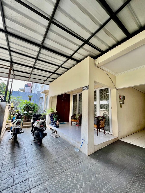 Rumah Bagus Di Mertilang Bintaro Jaya Sektor 9