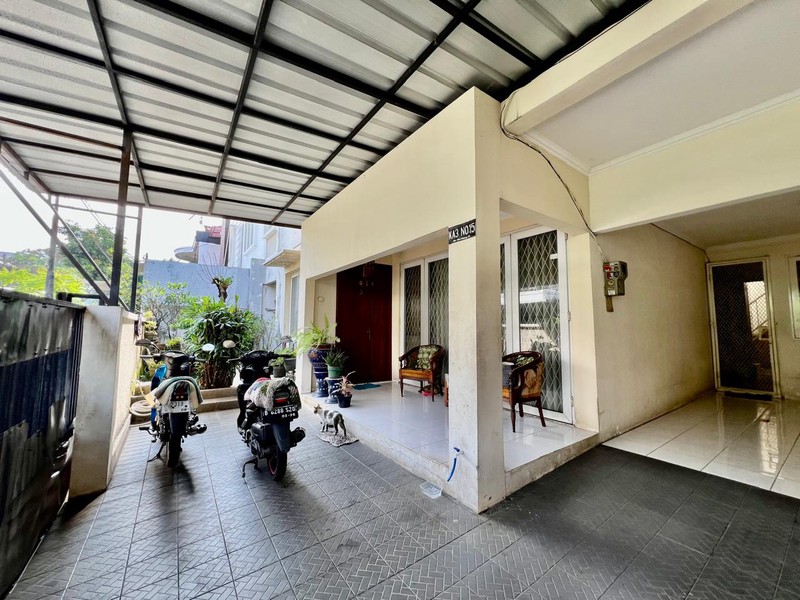Rumah Bagus Di Mertilang Bintaro Jaya Sektor 9