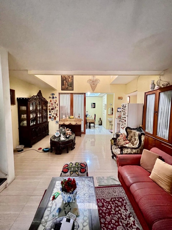 Rumah Bagus Di Mertilang Bintaro Jaya Sektor 9