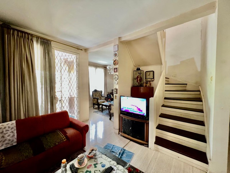 Rumah Bagus Di Mertilang Bintaro Jaya Sektor 9