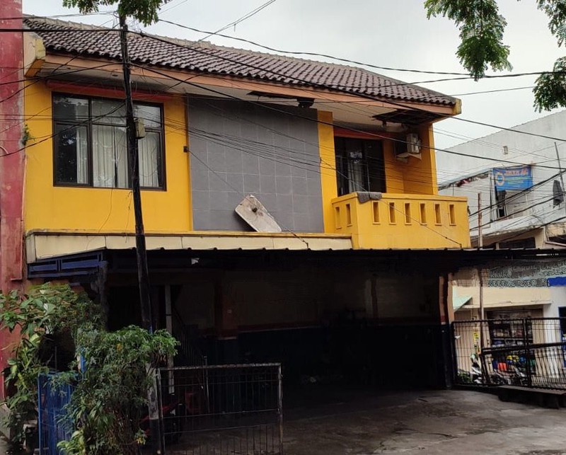 Ruko Siap Pakai Di Jl H Nawi Raya Kebayoran Jakarta Selatan