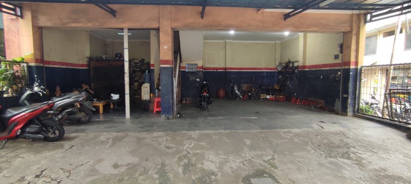 Ruko Siap Pakai Di Jl H Nawi Raya Kebayoran Jakarta Selatan