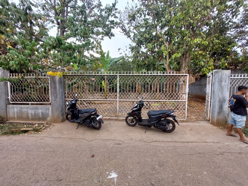 Tanah Komersial, dekat jalan transyogi, Taman Buah Mekarsari