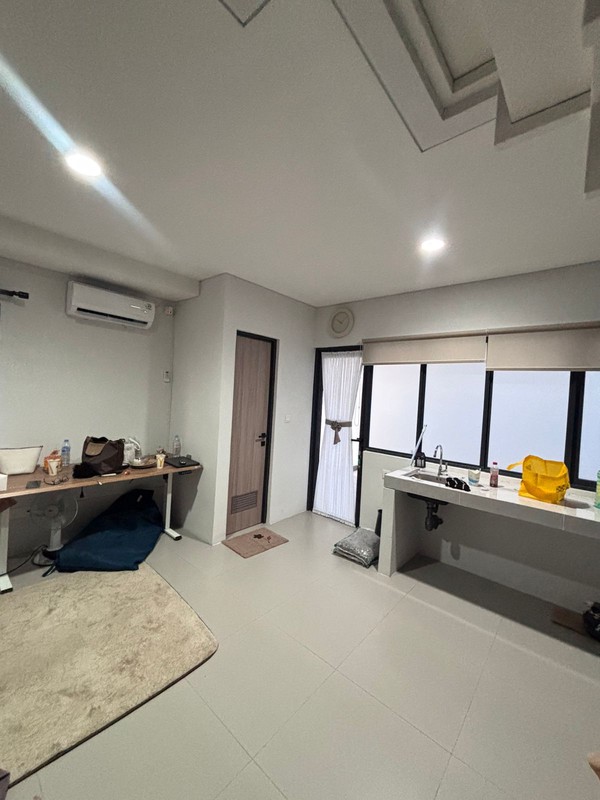 For Rent. Rumah Cantik Park Serpong Park North, dekat Gading Serpong